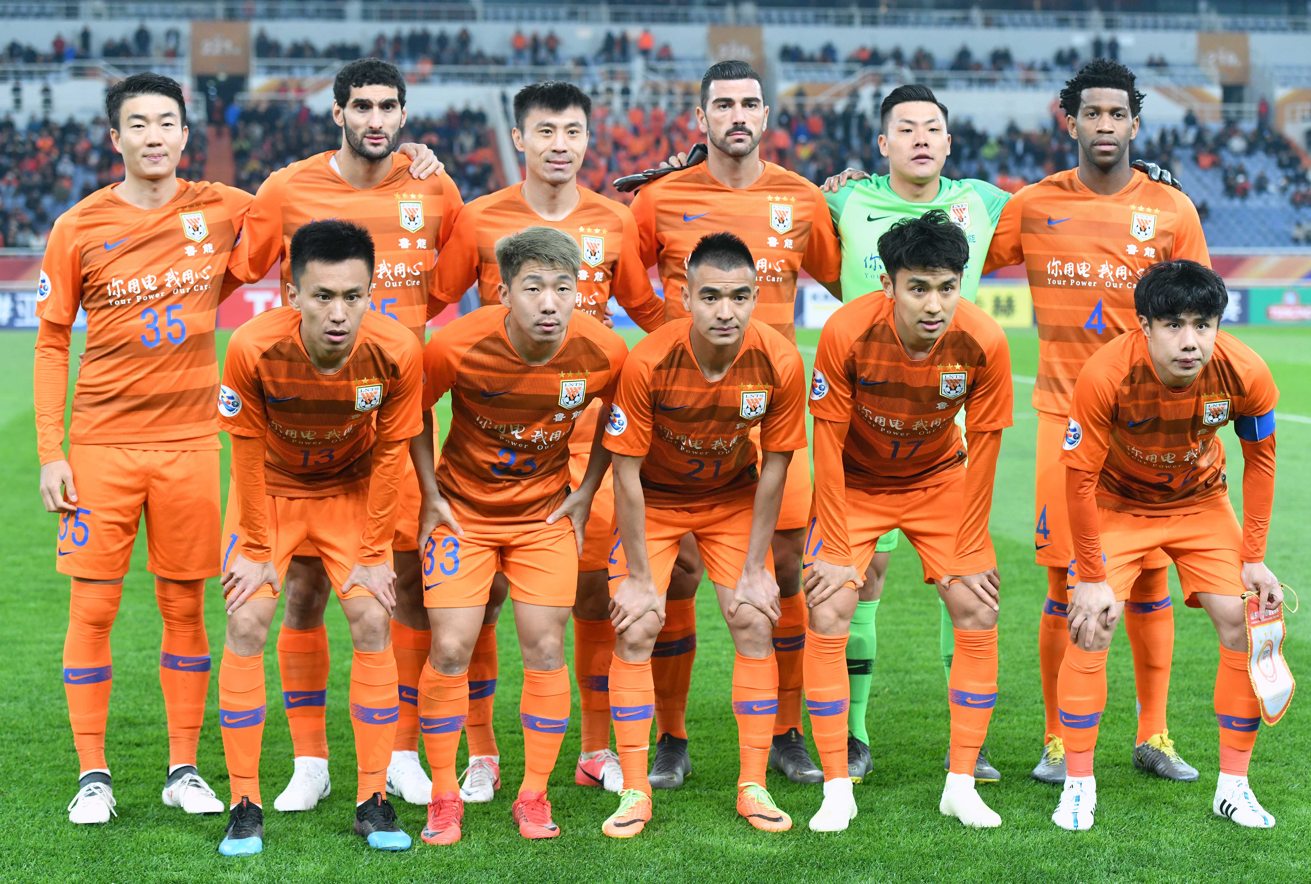 马来西亚队在亚洲俱乐部足球比赛中勇敢前行